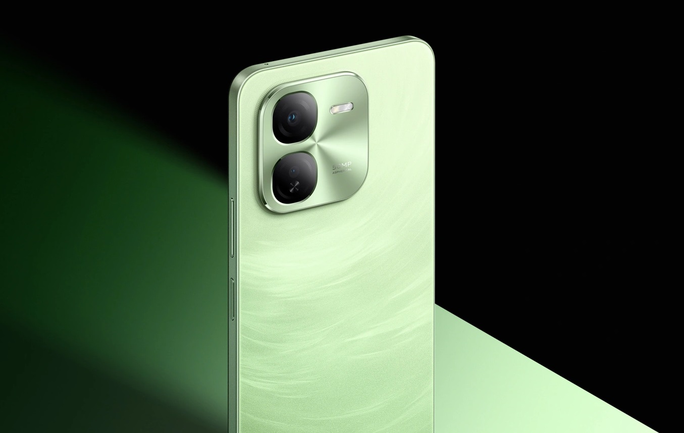 iQOO опубликовала пресс-рендеры смартфона Z9x в трех цветах