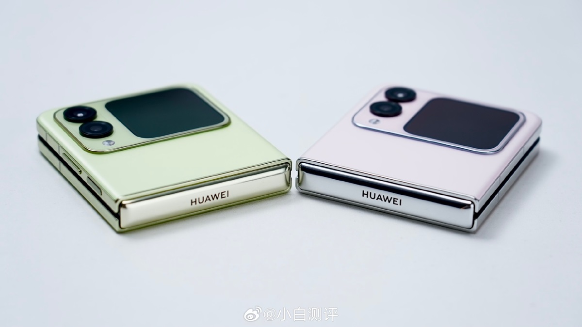 Huawei Nova Flip