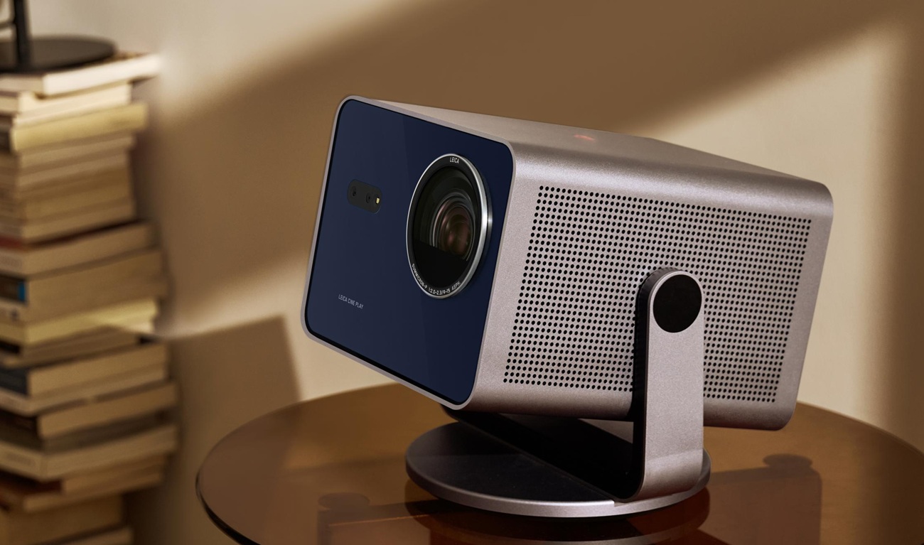 Представлен лазерный проектор Leica Cine Play 1 Plus с разрешением 4K