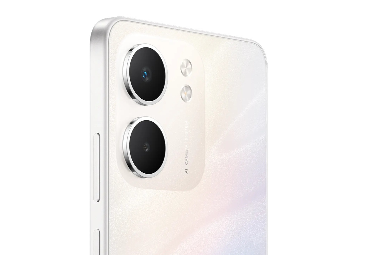 Бюджетный OPPO A5x с батареей 6000 мАч вышел в продажу в России