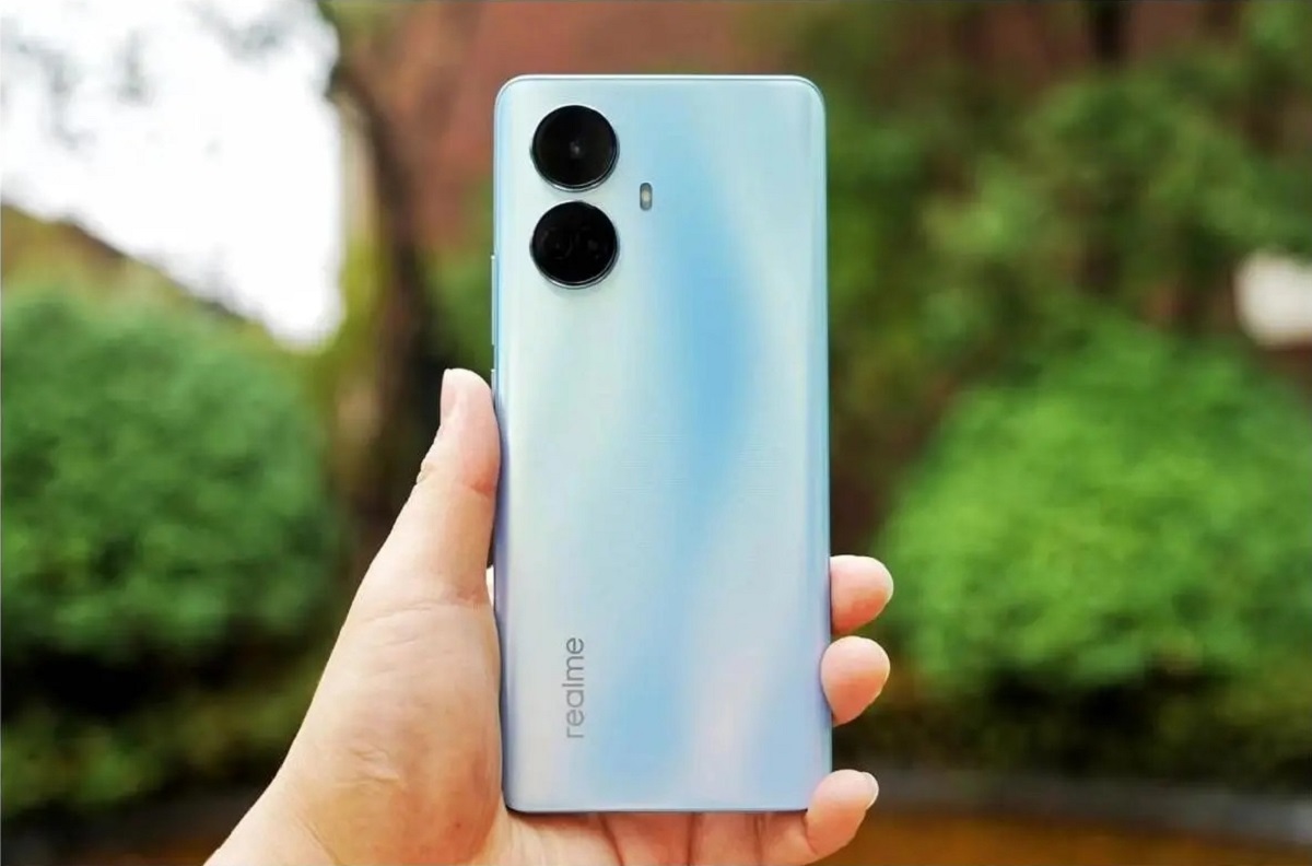 Realme 10 Pro+ стал лучшим смартфоном по версии AnTuTu, которым больше  всего довольны пользователи