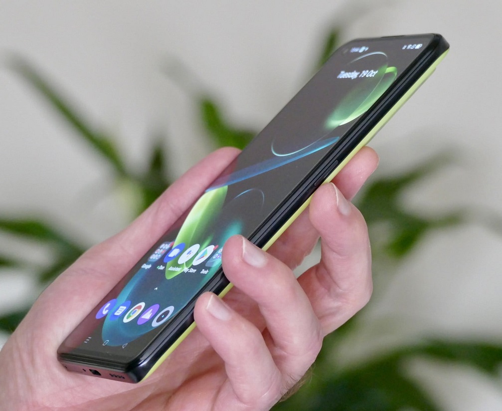 Realme 9 gt neo. Смартфон Realme gt Neo 2. Realme gt Neo 2t. Realme новый смартфон 2022. Samsung s95b QD-OLED.