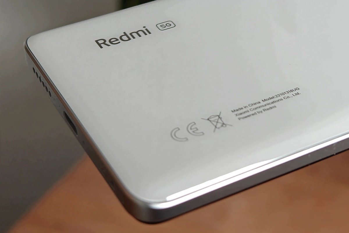 смартфон Redmi Note 12R