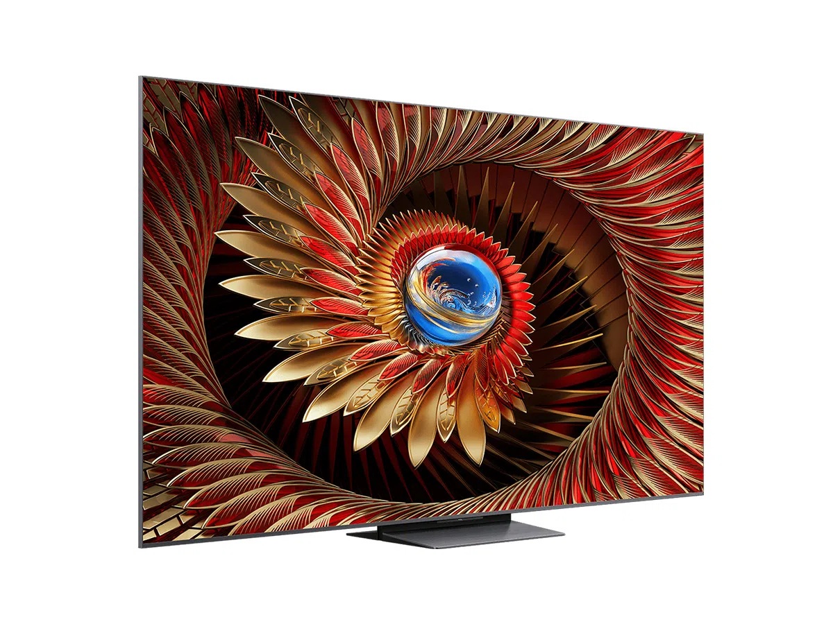 В России представлена серия телевизоров TCL C8K