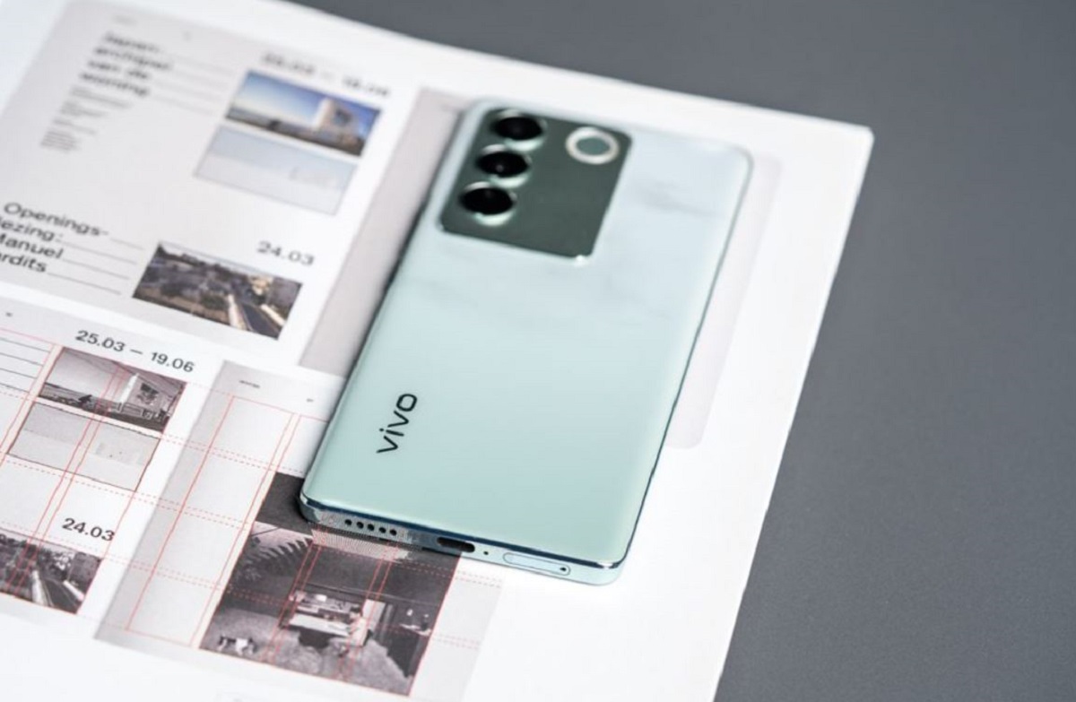 Vivo V29 Lite с 8 Гб ОЗУ и Snapdragon 695 замечен в Google Play Console