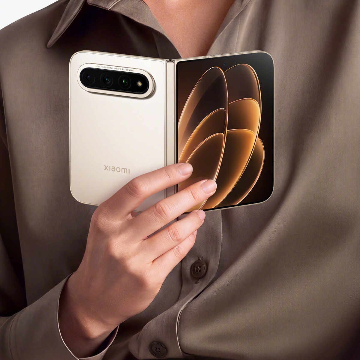 Xiaomi 18 Fold