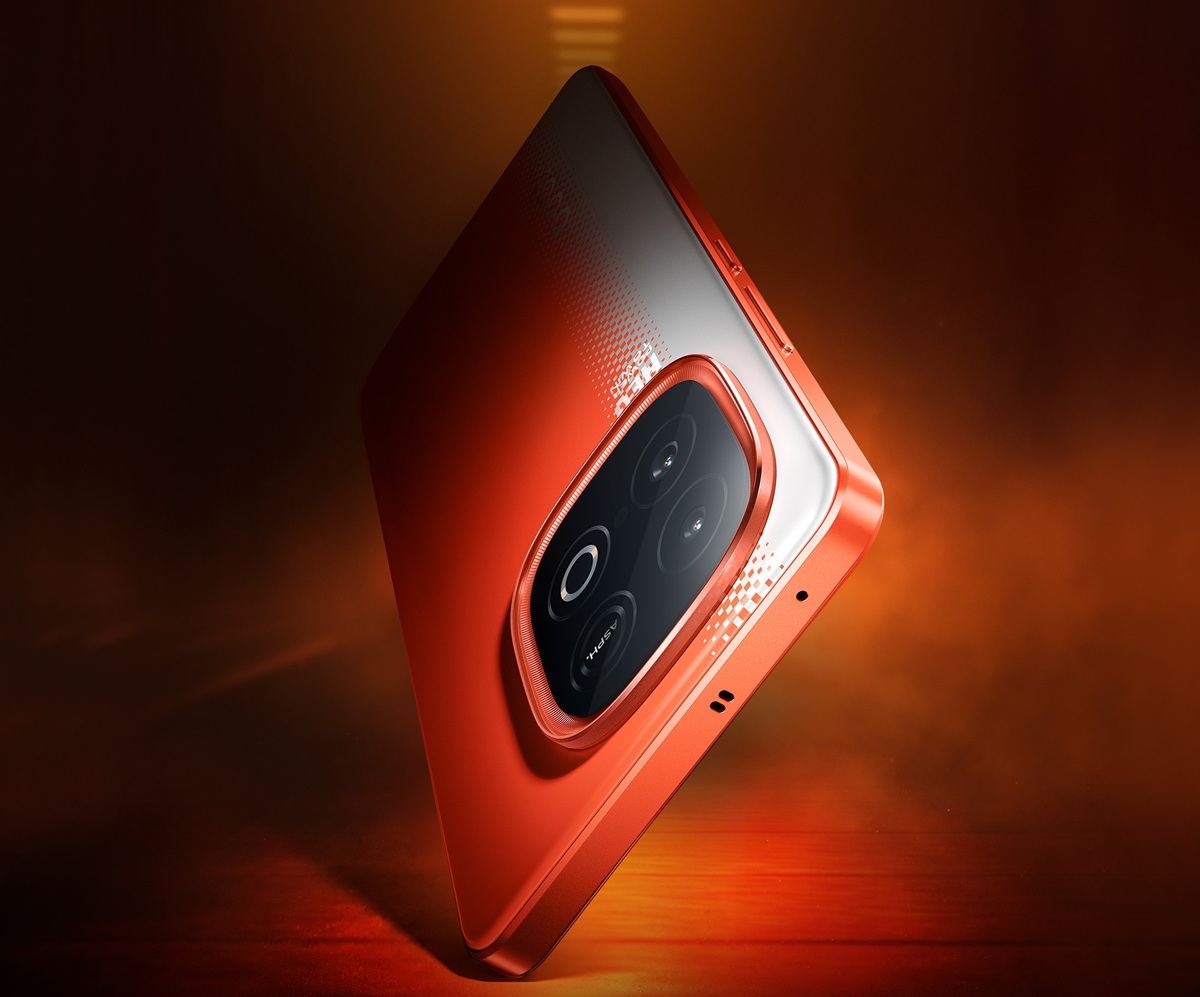 iQOO Neo 10 с процессором Snapdragon 8s Gen 4 представлен в России